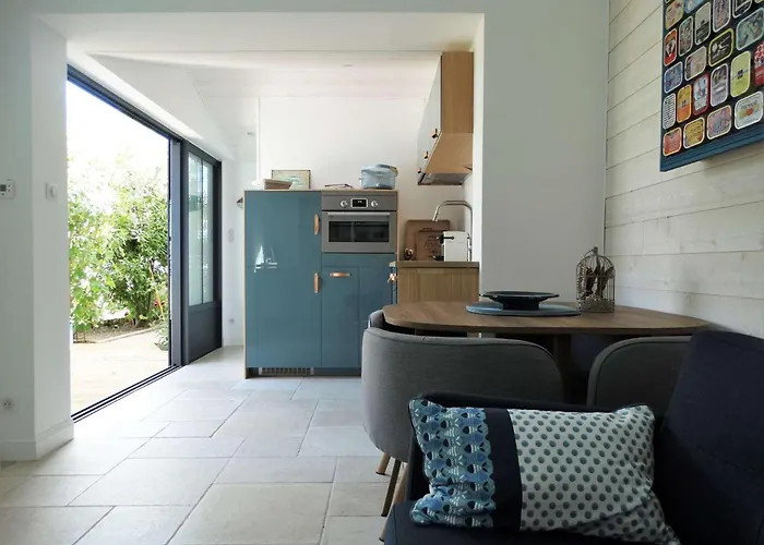 Josephine Saint Gilles Croix De Vie *